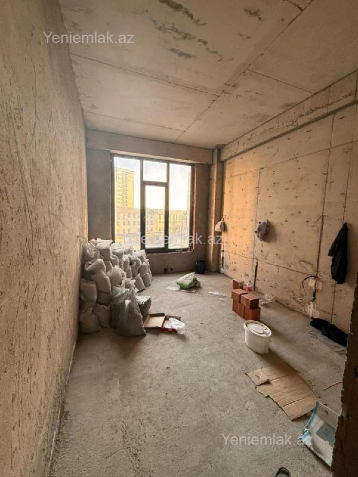 Satılır 3 otaqlı yeni tikili 98 m²