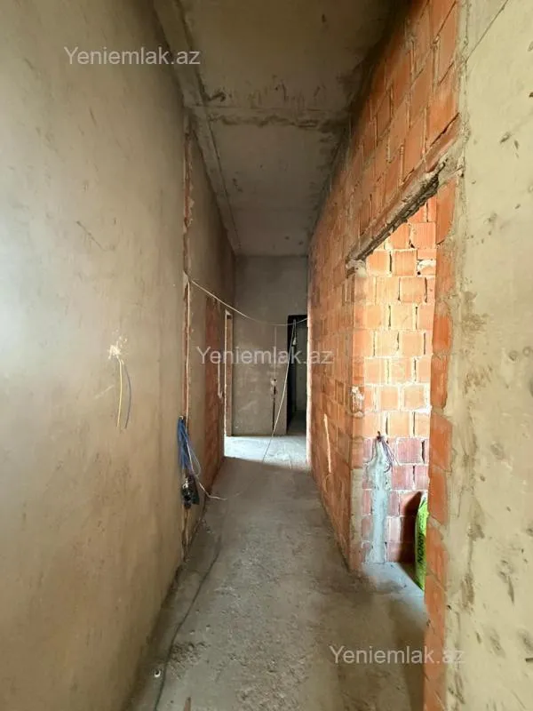 Satılır 3 otaqlı yeni tikili 98 m²