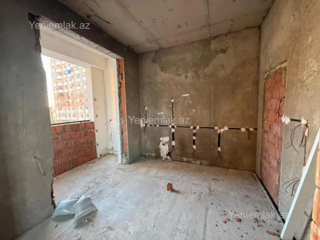 Satılır 3 otaqlı yeni tikili 98 m²