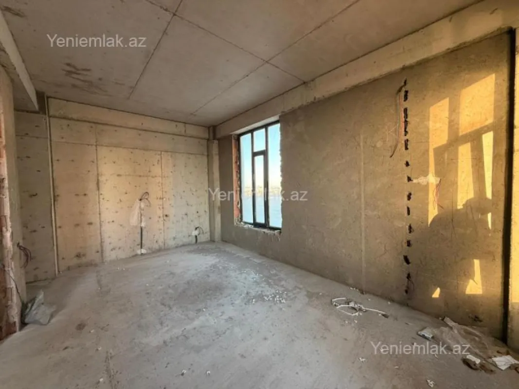 Satılır 3 otaqlı yeni tikili 98 m²