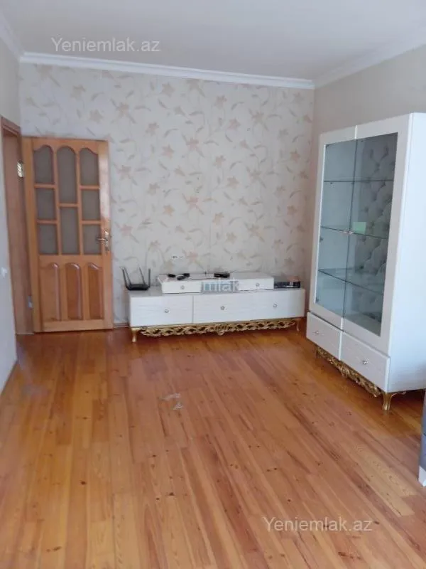 Satılır 2 otaqlı köhnə tikili 51 m²