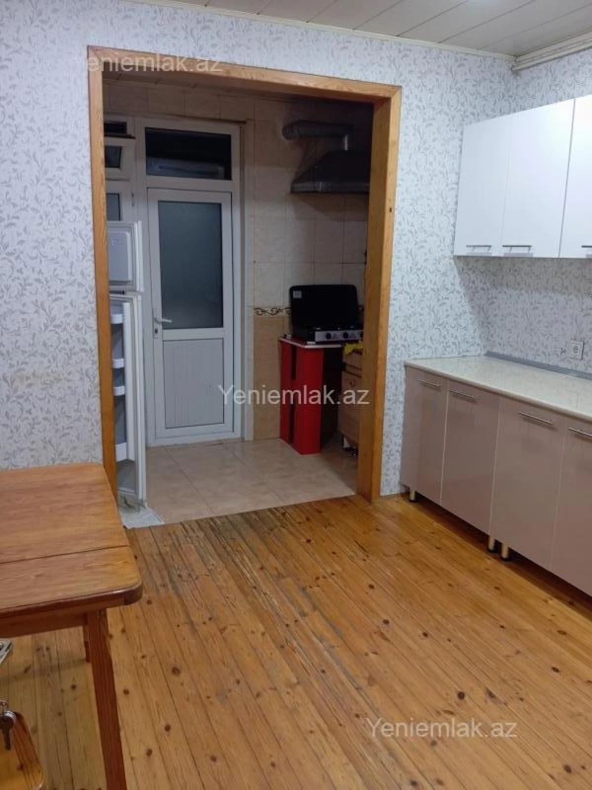 Satılır 2 otaqlı köhnə tikili 51 m²