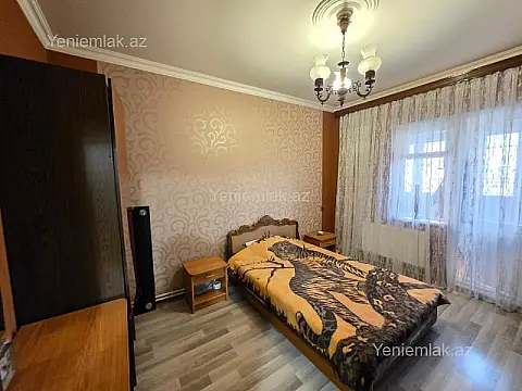 Satılır 3 otaqlı köhnə tikili 80 m²