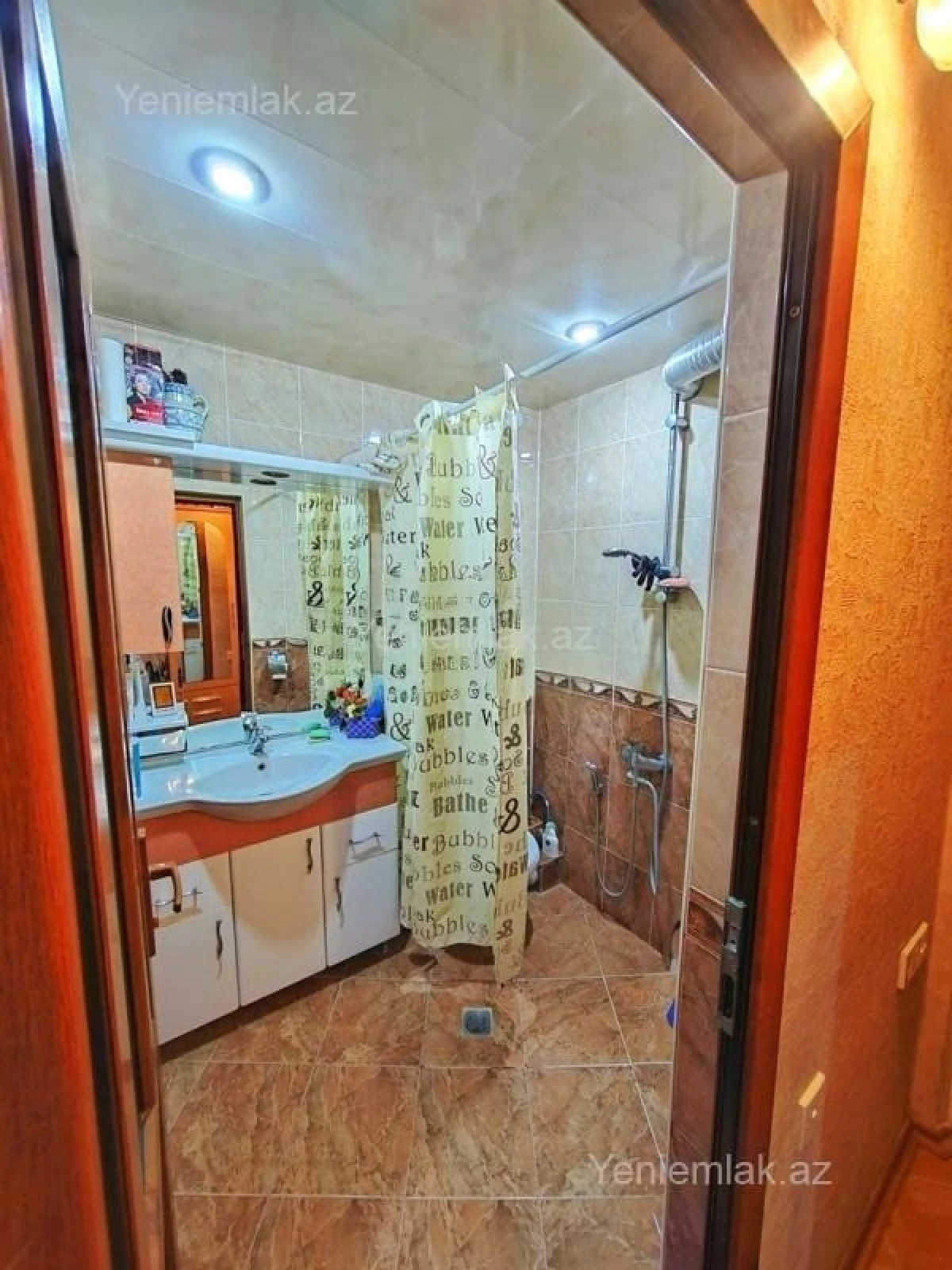 Satılır 2 otaqlı yeni tikili 65 m²