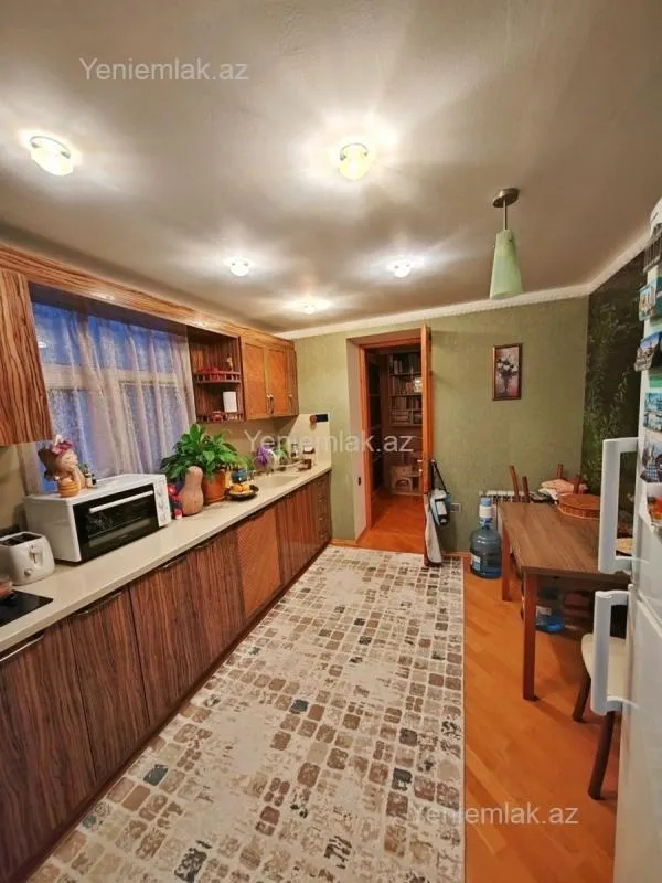 Satılır 2 otaqlı yeni tikili 65 m²