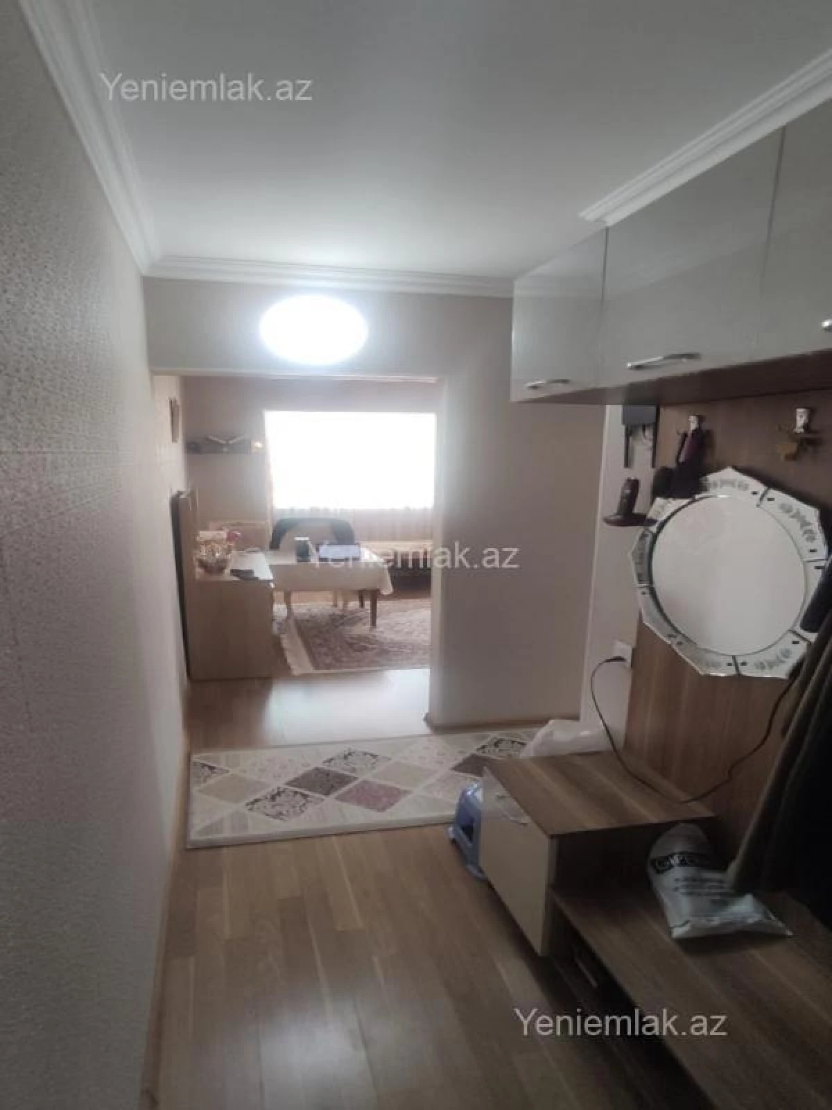Satılır 4 otaqlı köhnə tikili 50 m²