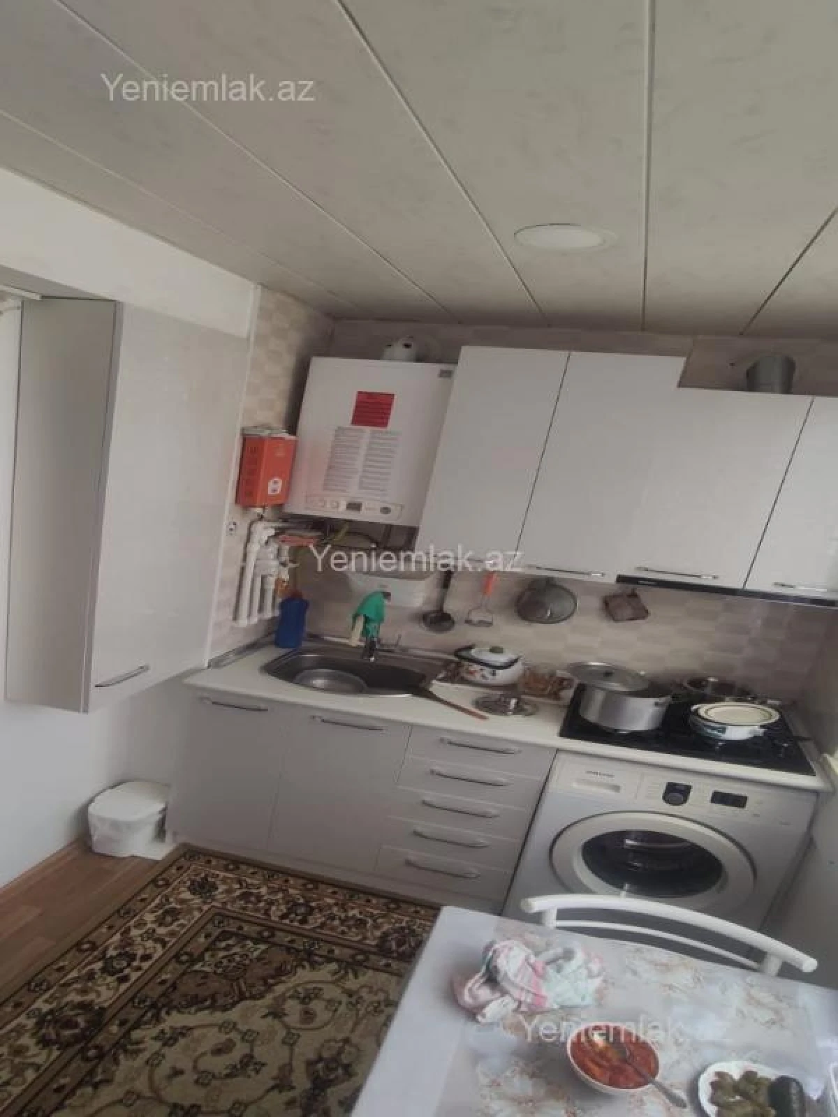 Satılır 4 otaqlı köhnə tikili 50 m²
