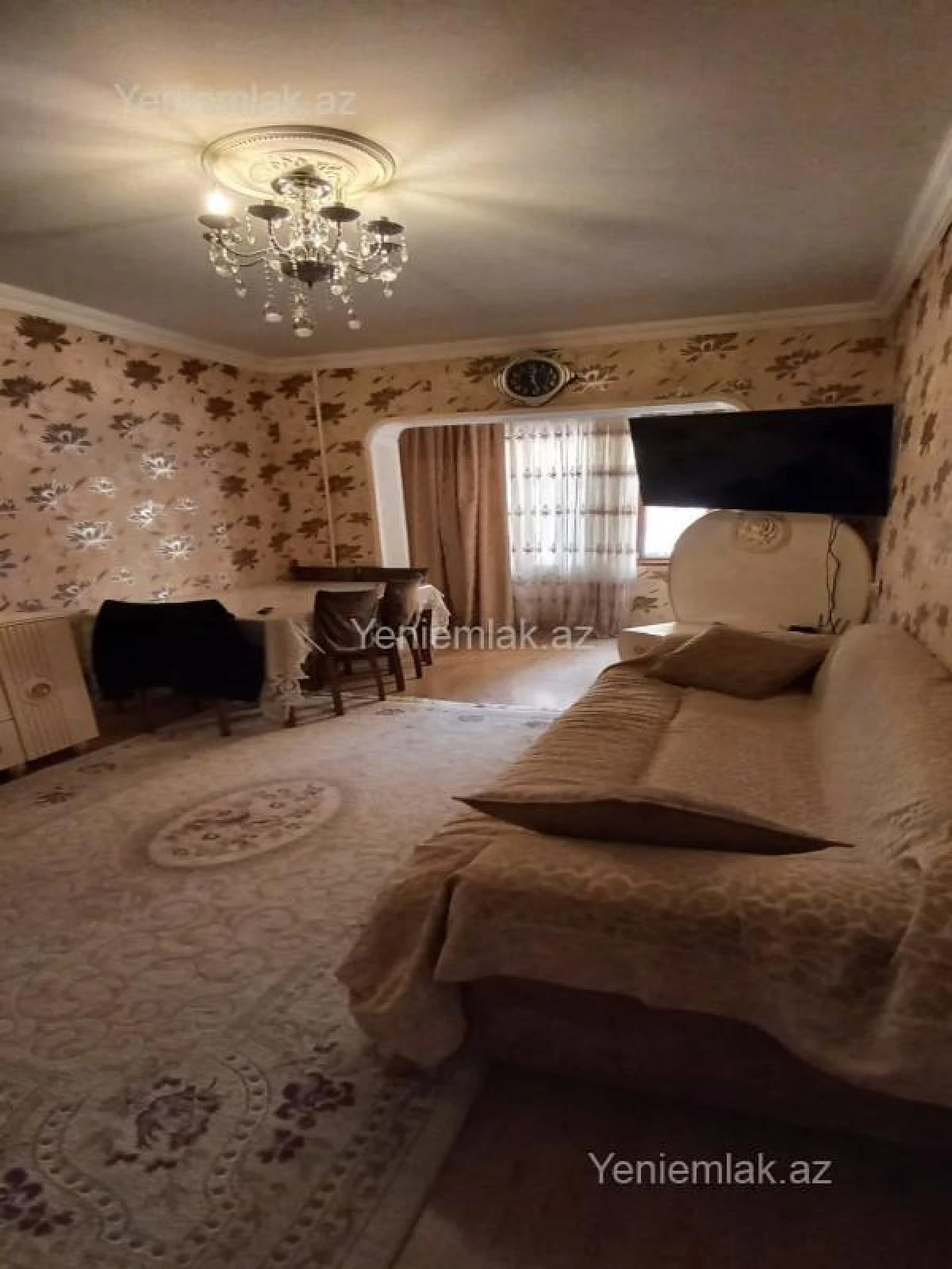 Satılır 3 otaqlı köhnə tikili 90 m²