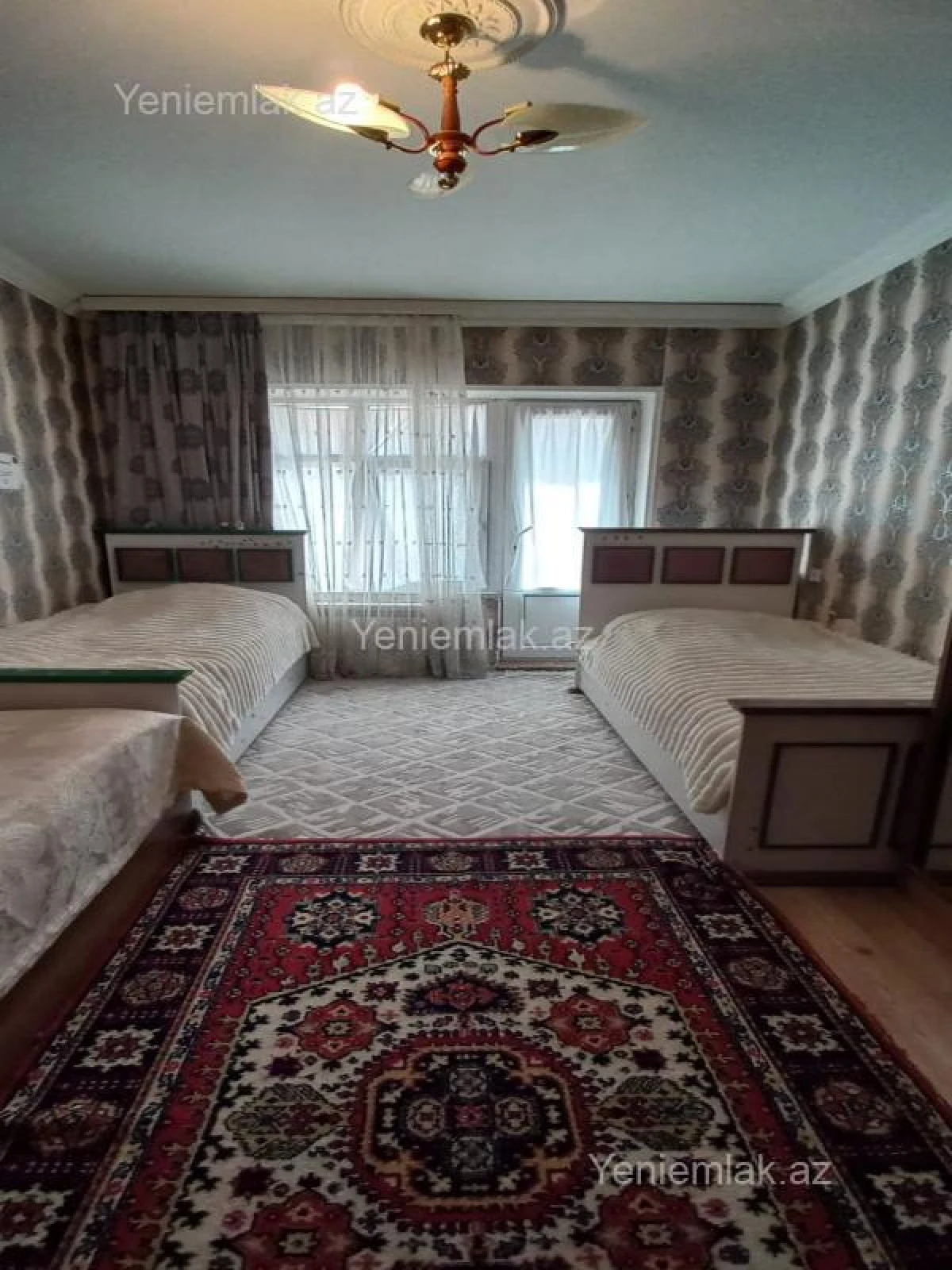 Satılır 3 otaqlı köhnə tikili 90 m²