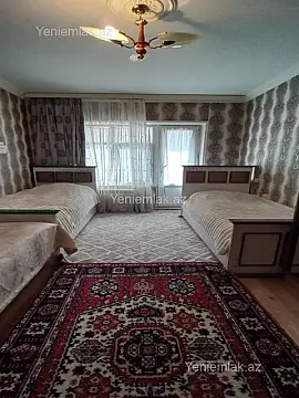 Satılır 3 otaqlı köhnə tikili 90 m²