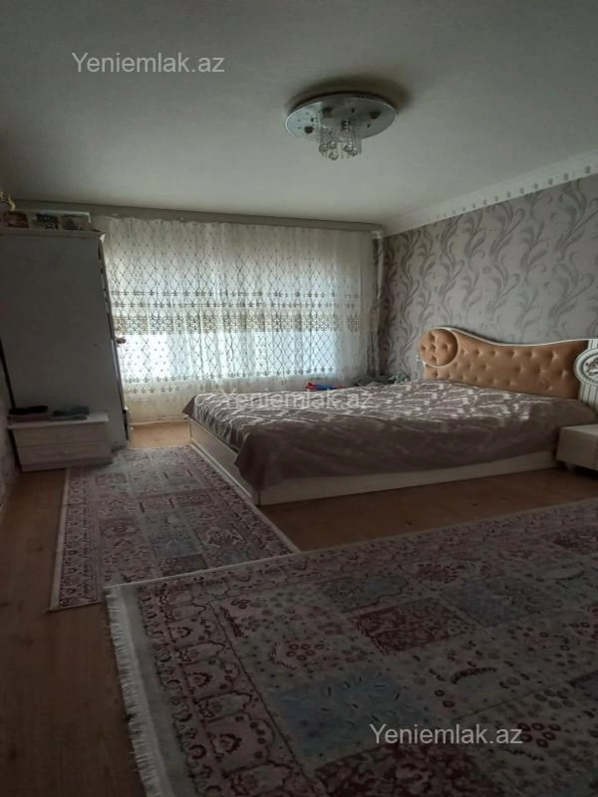 Satılır 3 otaqlı köhnə tikili 90 m²