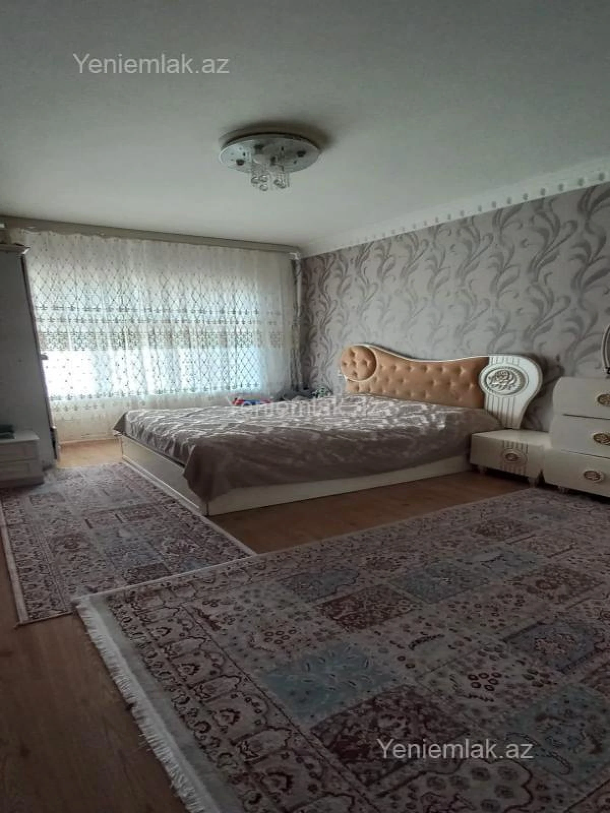 Satılır 3 otaqlı köhnə tikili 90 m²