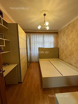 Satılır 3 otaqlı yeni tikili 80 m²