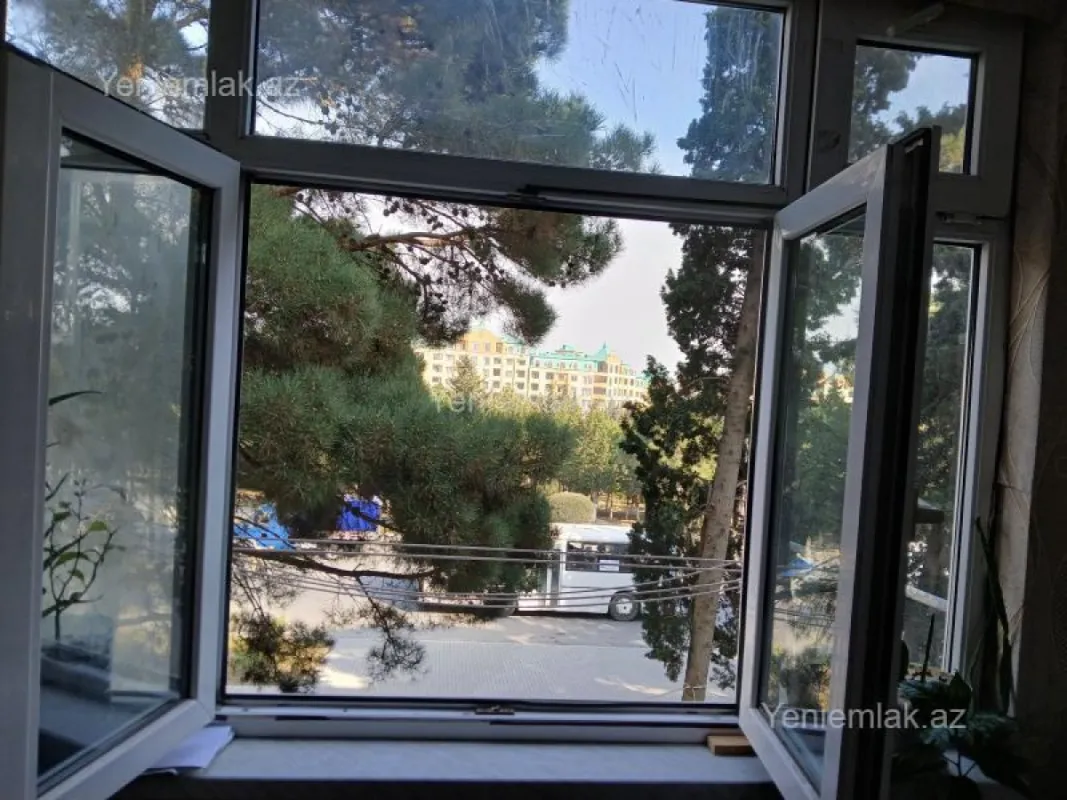 Satılır 1 otaqlı köhnə tikili 20 m²