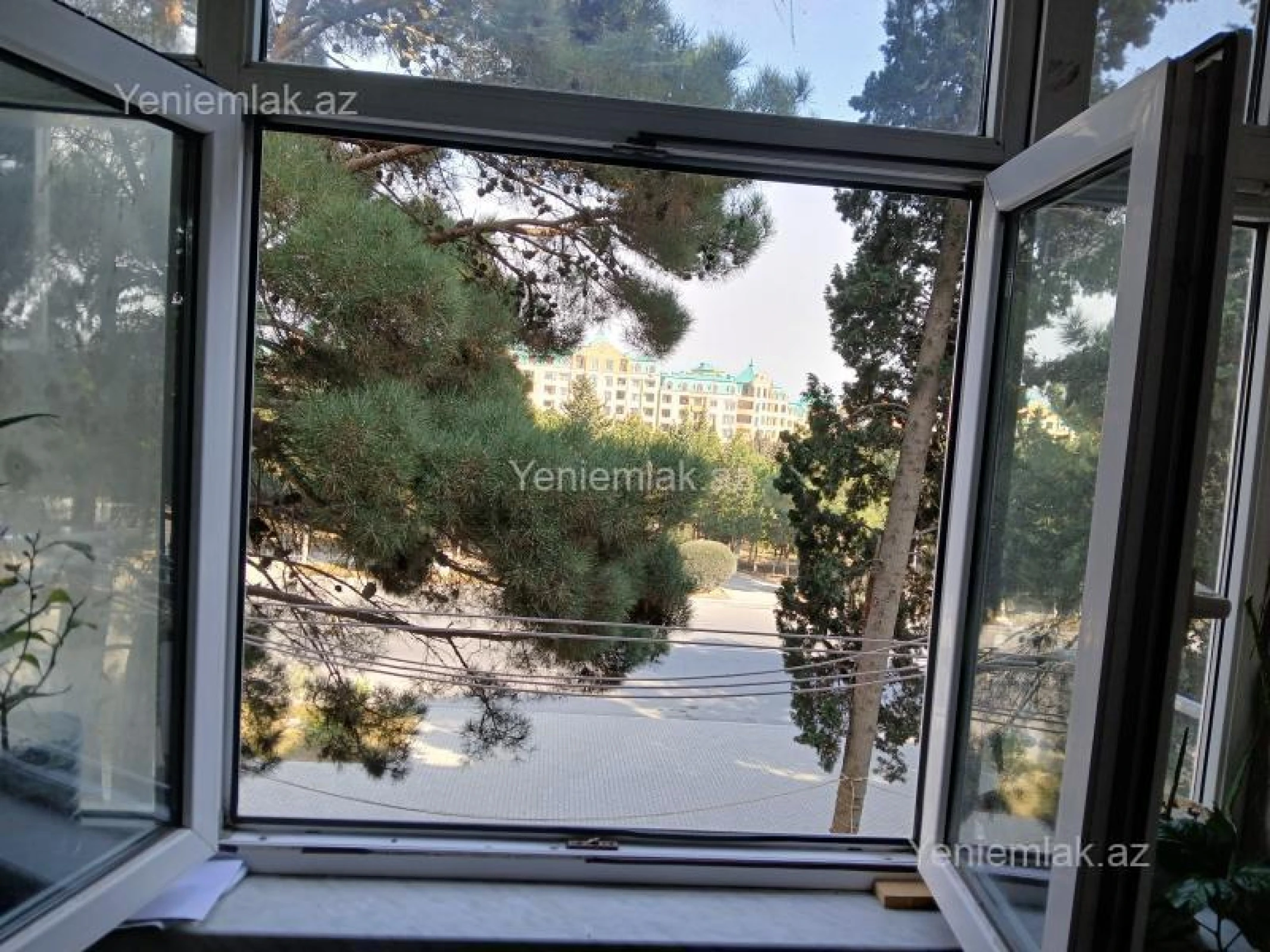 Satılır 1 otaqlı köhnə tikili 20 m²