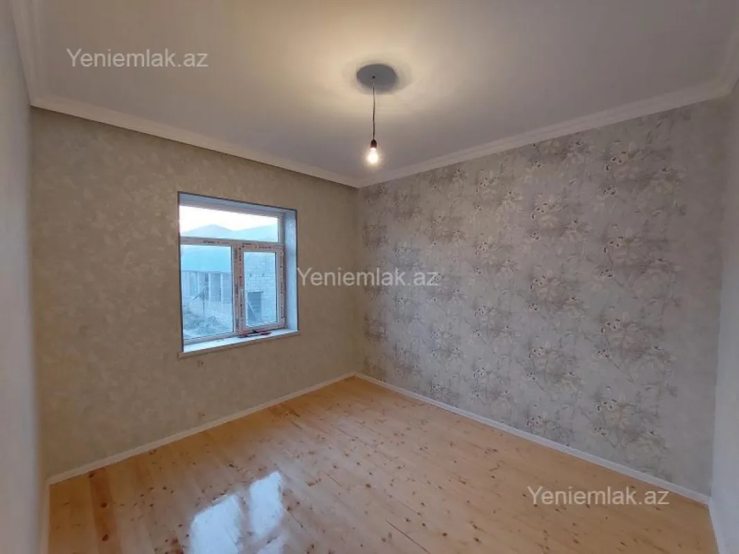 Satılır 3 otaqlı həyət evi 100 m²