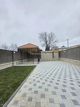 Satılır 6 otaqlı həyət evi 330 m²