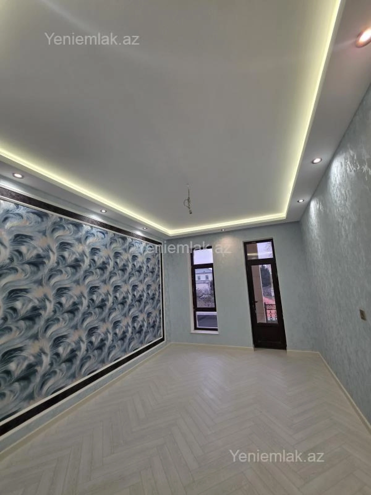 Satılır 6 otaqlı həyət evi 330 m²