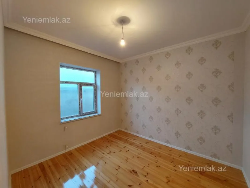 Satılır 3 otaqlı həyət evi 100 m²