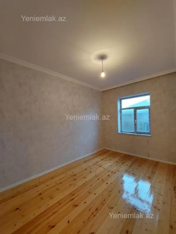 Satılır 3 otaqlı həyət evi 100 m²