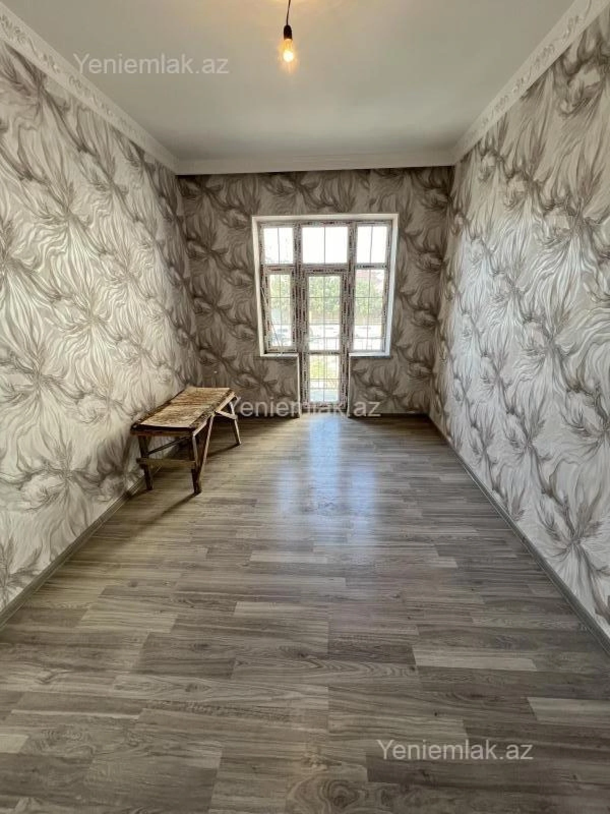 Satılır 6 otaqlı həyət evi 200 m²