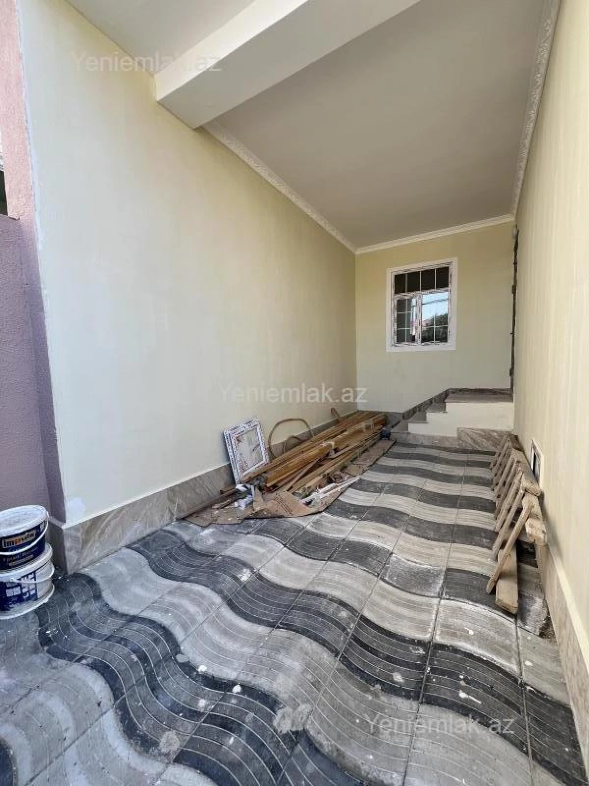 Satılır 6 otaqlı həyət evi 200 m²