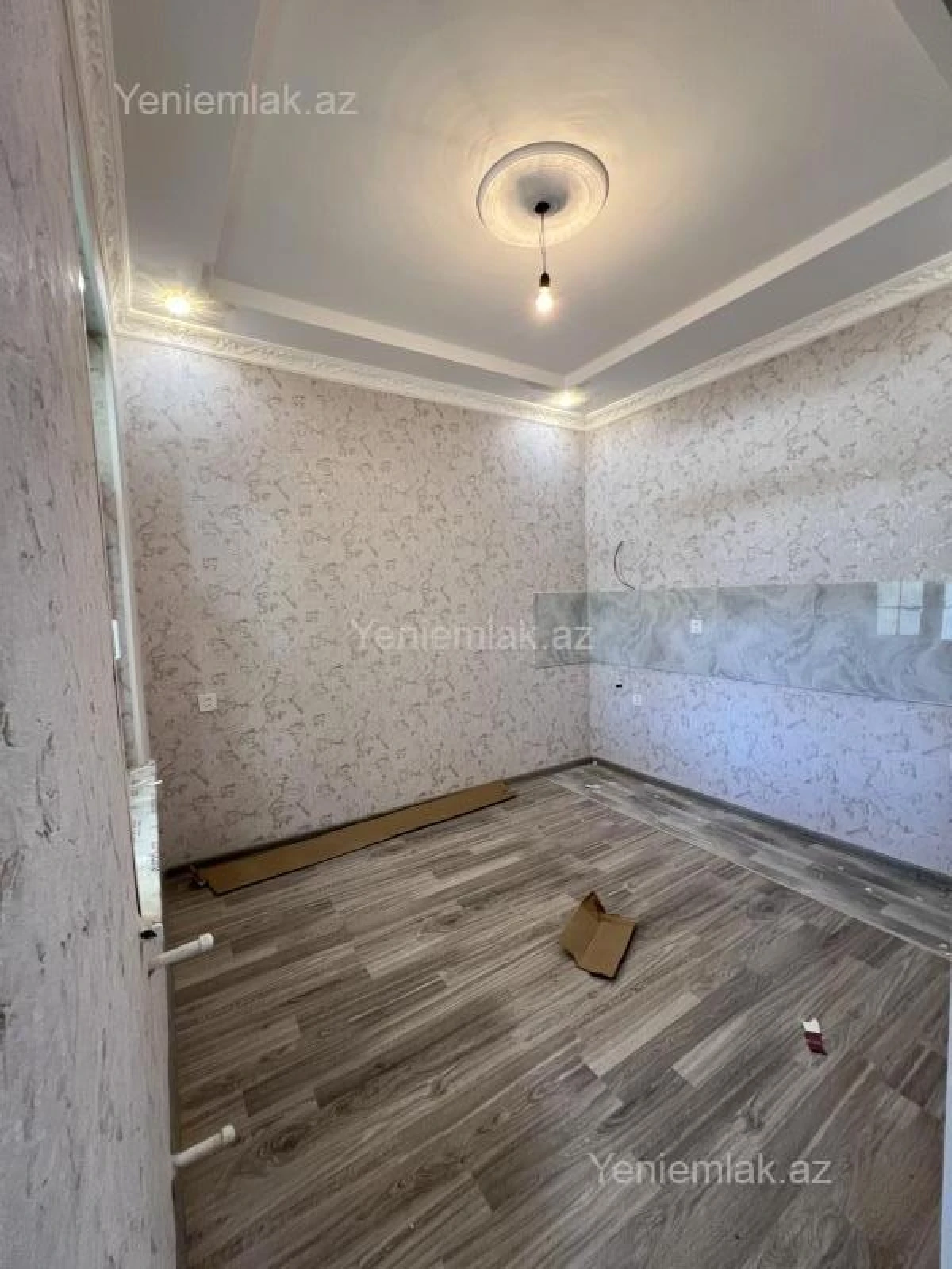Satılır 6 otaqlı həyət evi 200 m²