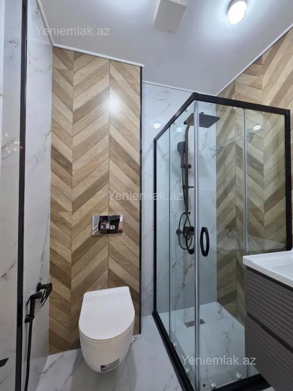 Satılır 3 otaqlı yeni tikili 120 m²