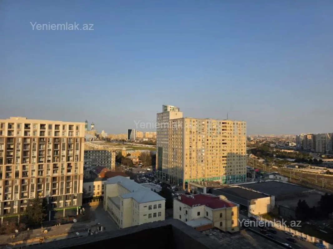 Satılır 3 otaqlı yeni tikili 120 m²