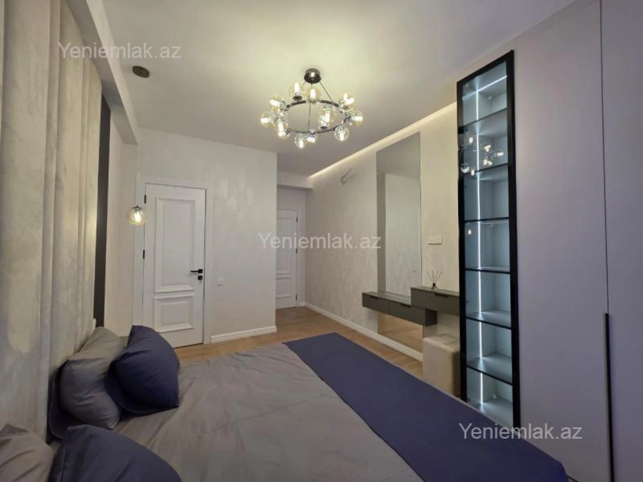 Satılır 3 otaqlı yeni tikili 120 m²