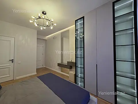 Satılır 3 otaqlı yeni tikili 120 m²