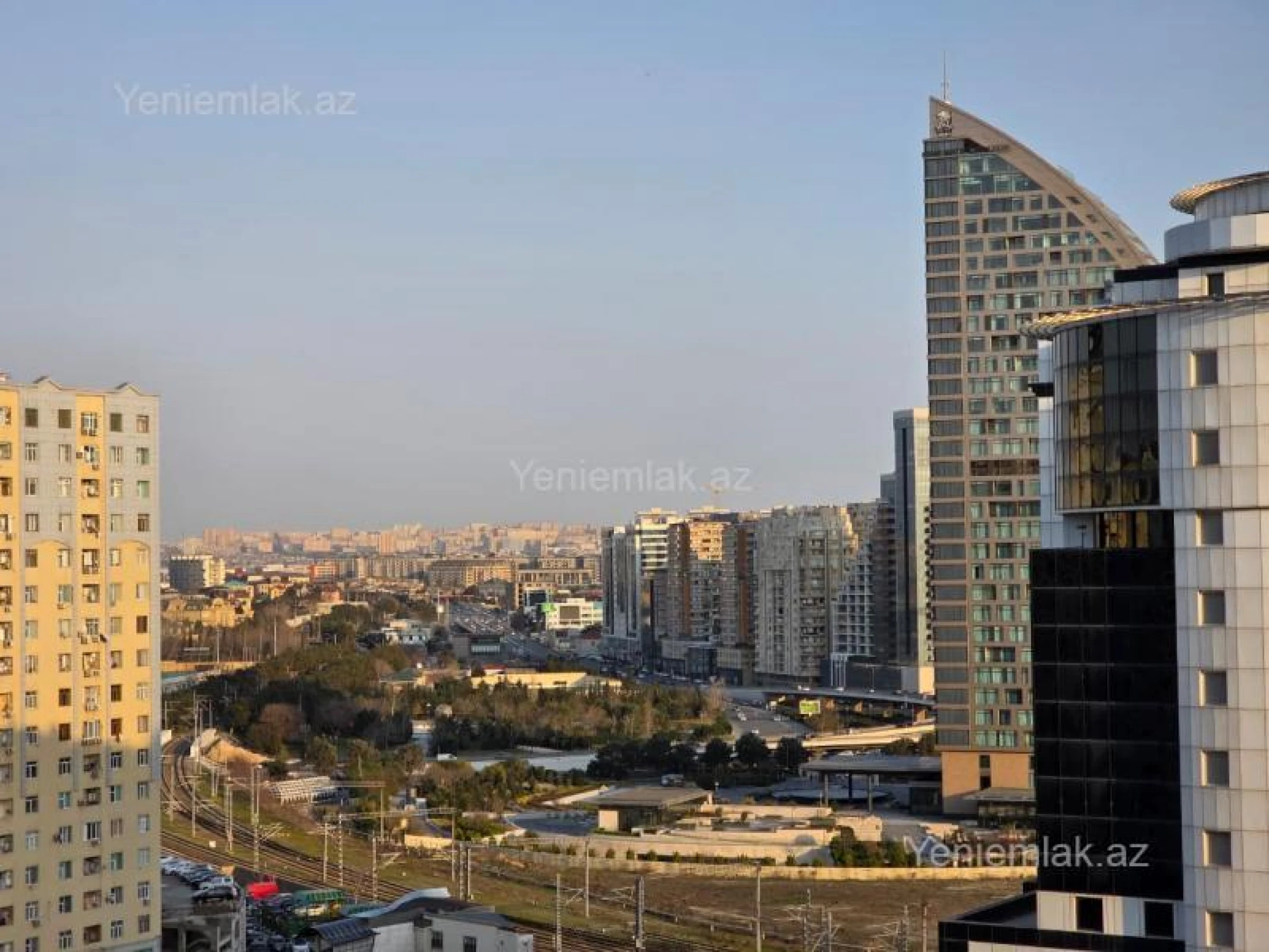 Satılır 3 otaqlı yeni tikili 120 m²