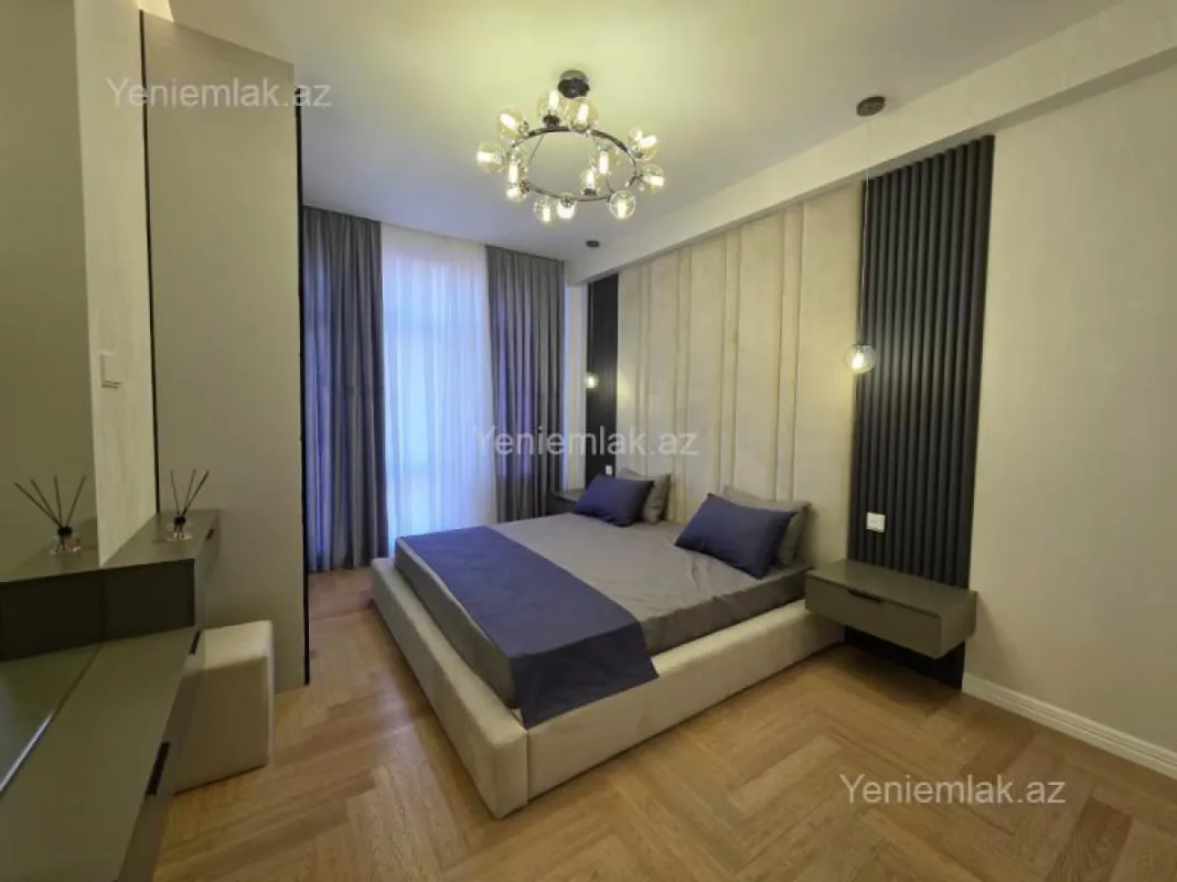 Satılır 3 otaqlı yeni tikili 120 m²