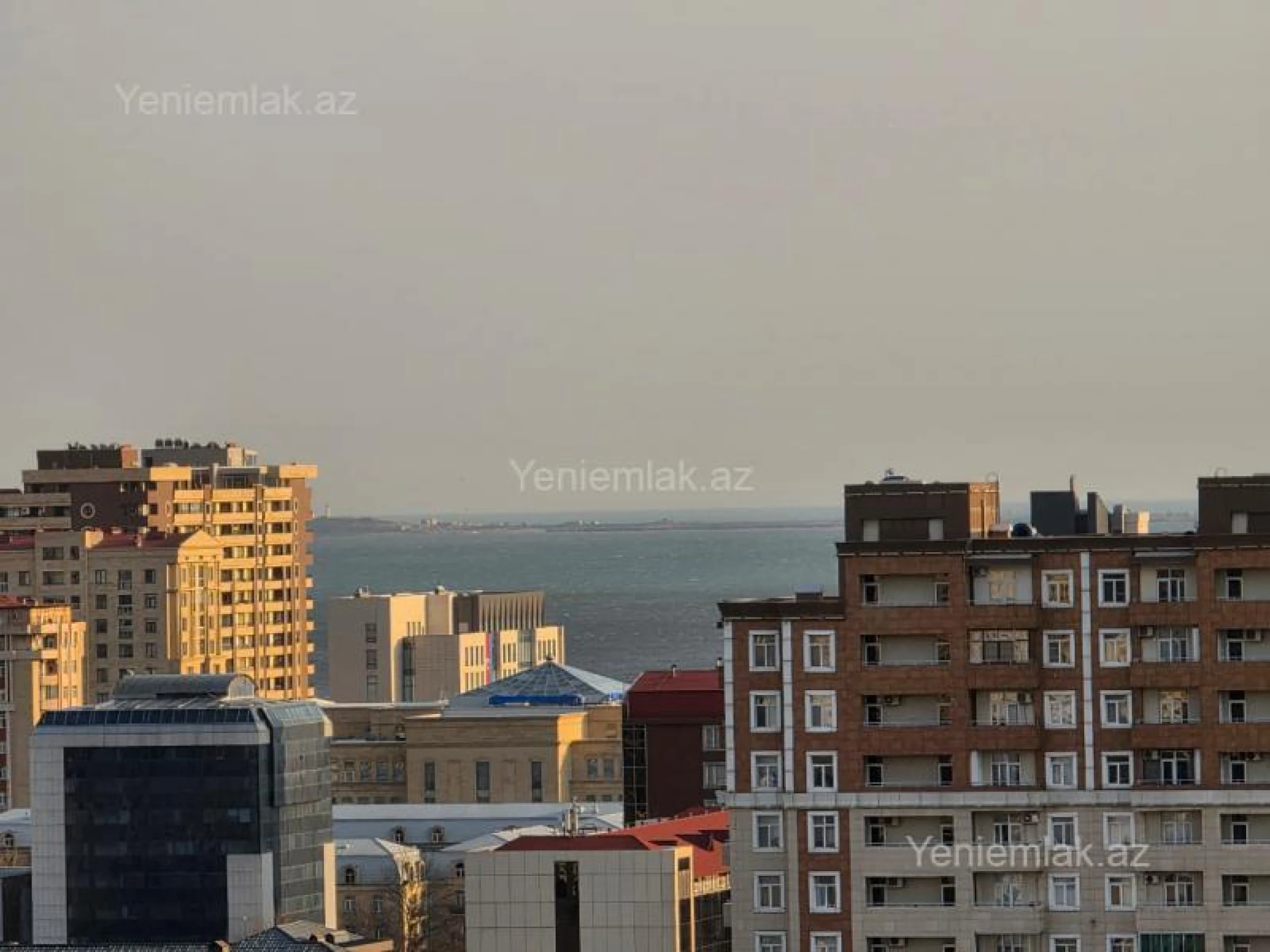 Satılır 3 otaqlı yeni tikili 120 m²