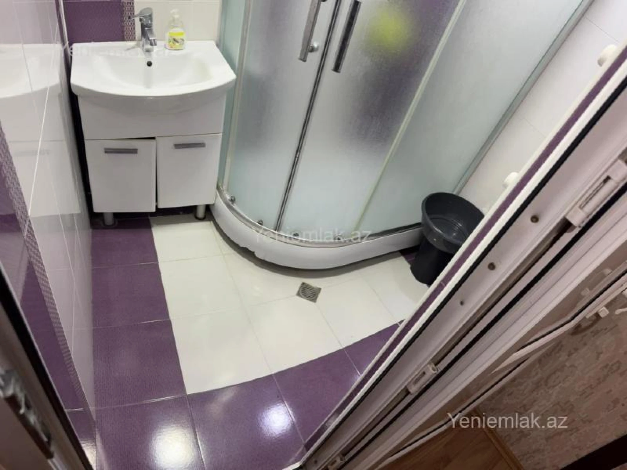 Satılır 3 otaqlı köhnə tikili 72 m²