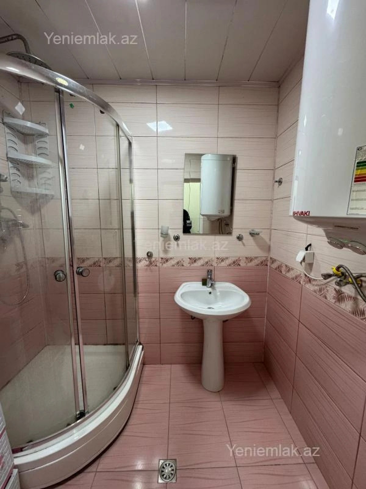 Satılır 3 otaqlı yeni tikili 80 m²