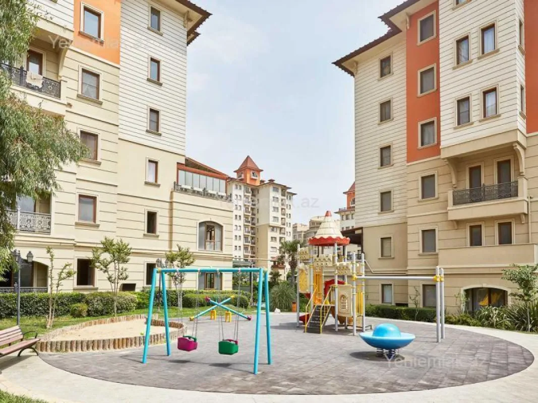 Satılır 8 otaqlı yeni tikili 730 m²