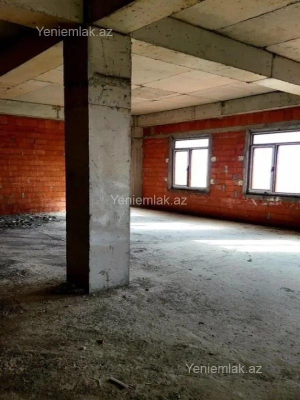 Satılır 8 otaqlı yeni tikili 730 m²