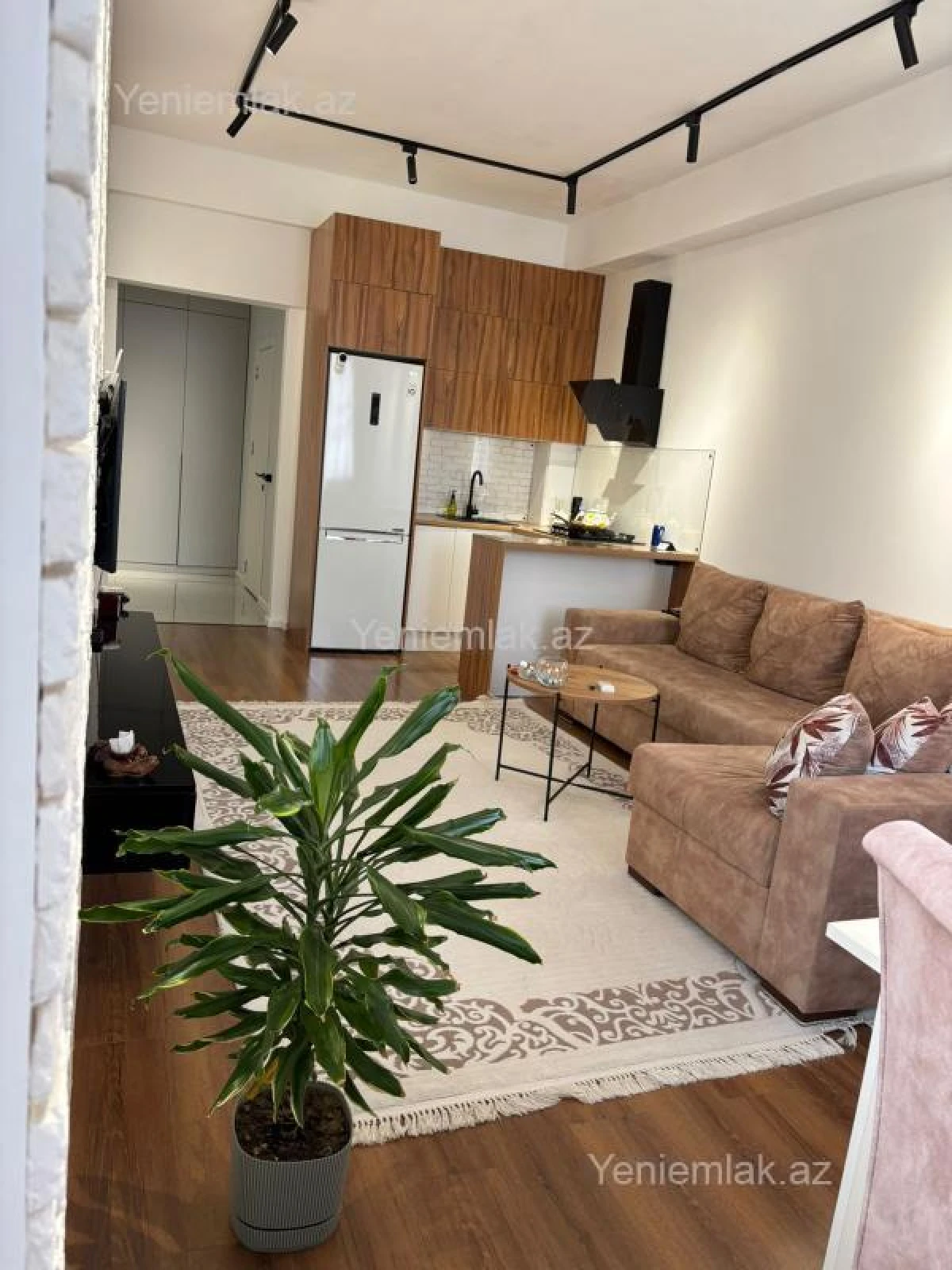 Satılır 2 otaqlı yeni tikili 65 m²
