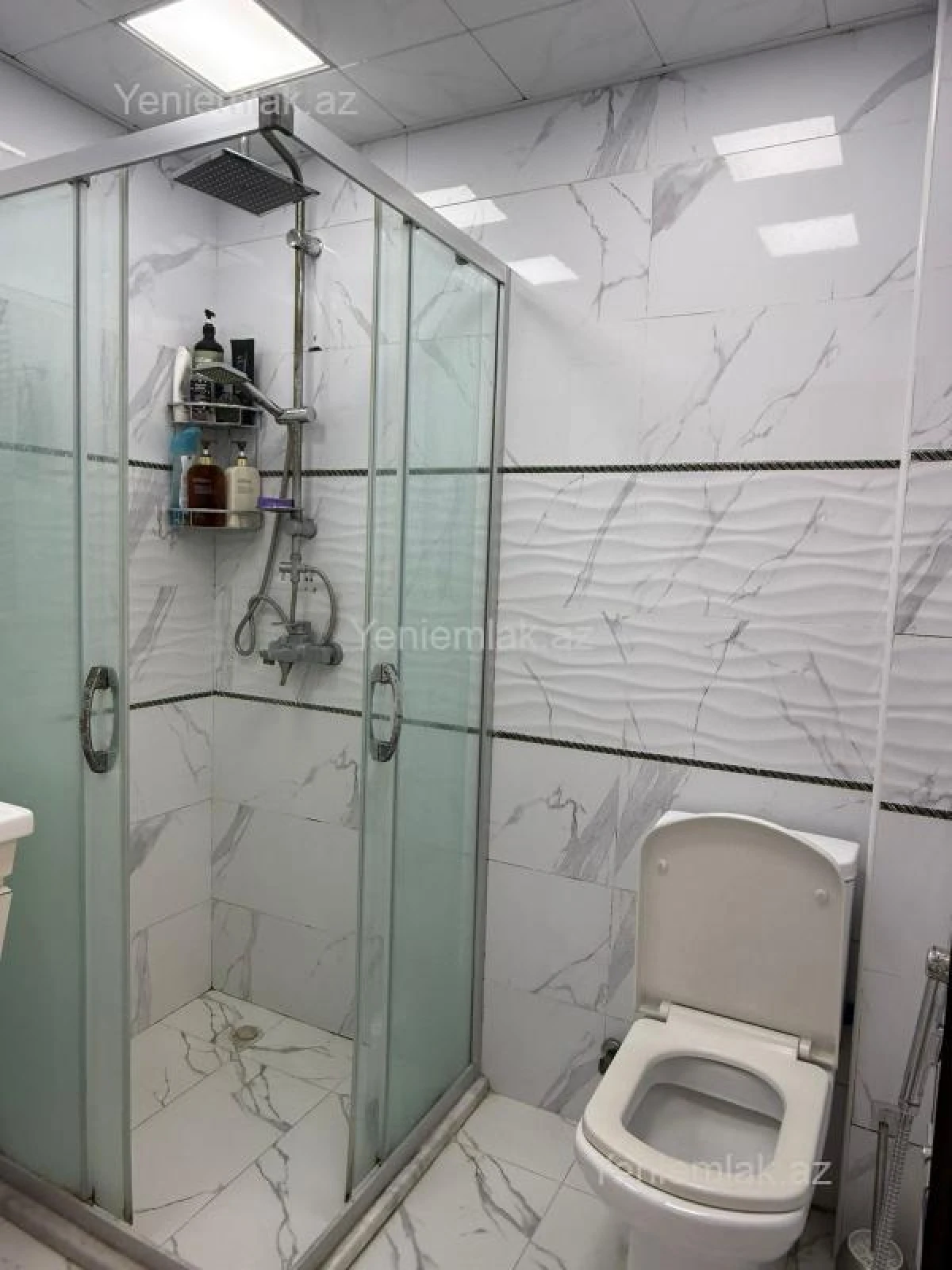 Satılır 2 otaqlı köhnə tikili 40 m²