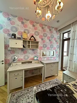 Satılır 3 otaqlı yeni tikili 122 m²