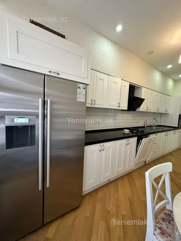 Satılır 3 otaqlı yeni tikili 122 m²