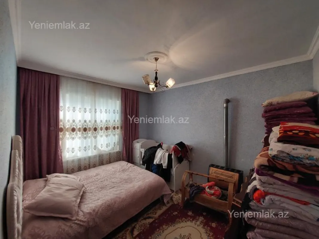 Satılır 3 otaqlı həyət evi 90 m²