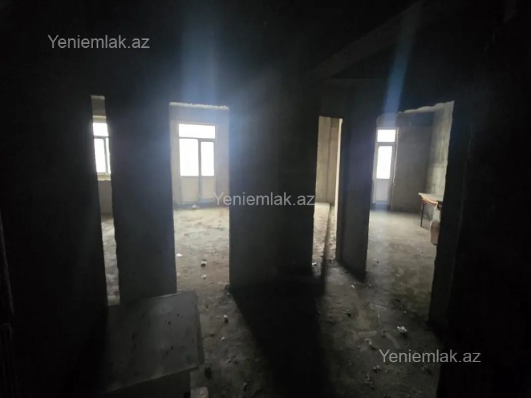 Satılır 3 otaqlı yeni tikili 120 m²