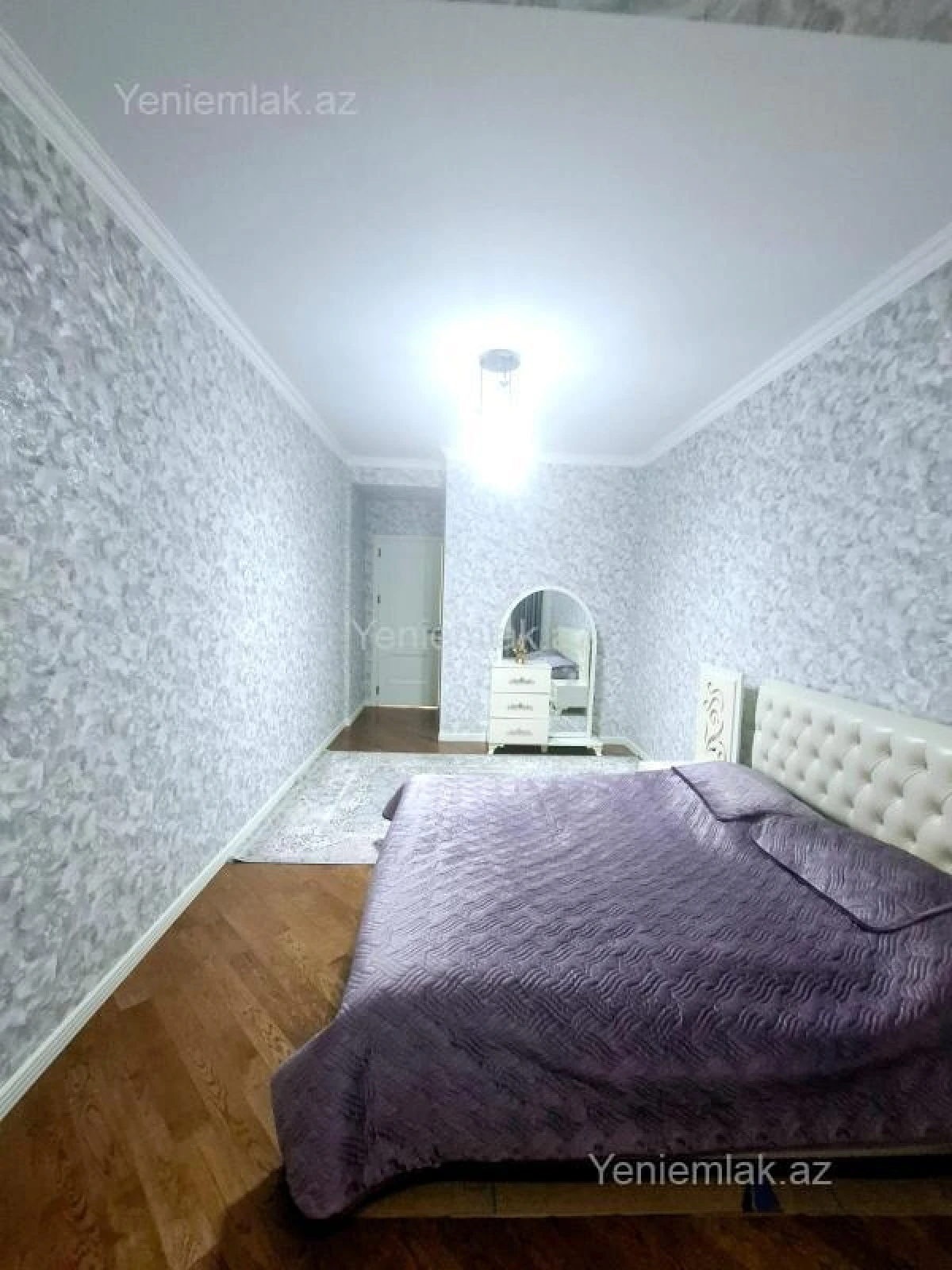 Satılır 3 otaqlı yeni tikili 140 m²