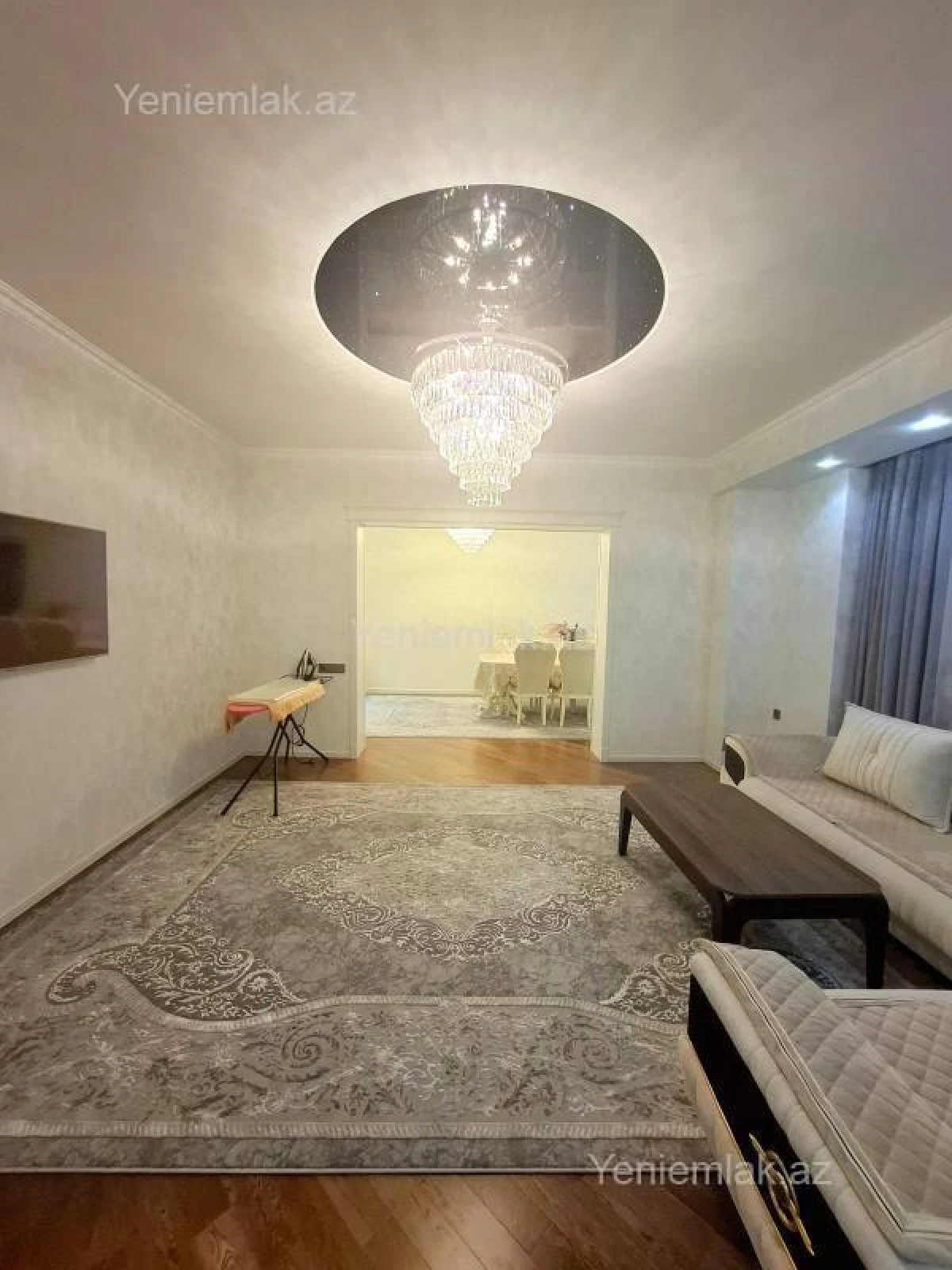 Satılır 3 otaqlı yeni tikili 140 m²