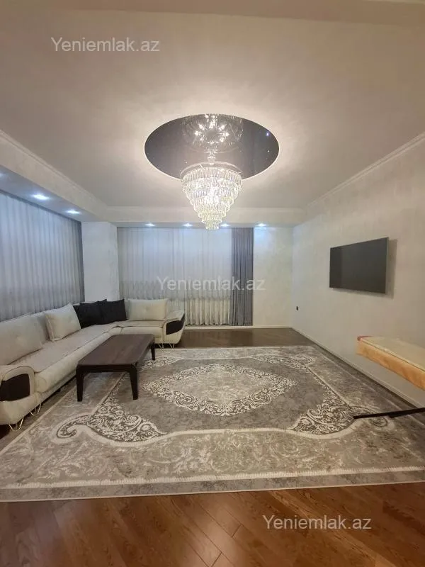 Satılır 3 otaqlı yeni tikili 140 m²