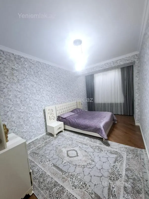 Satılır 3 otaqlı yeni tikili 140 m²