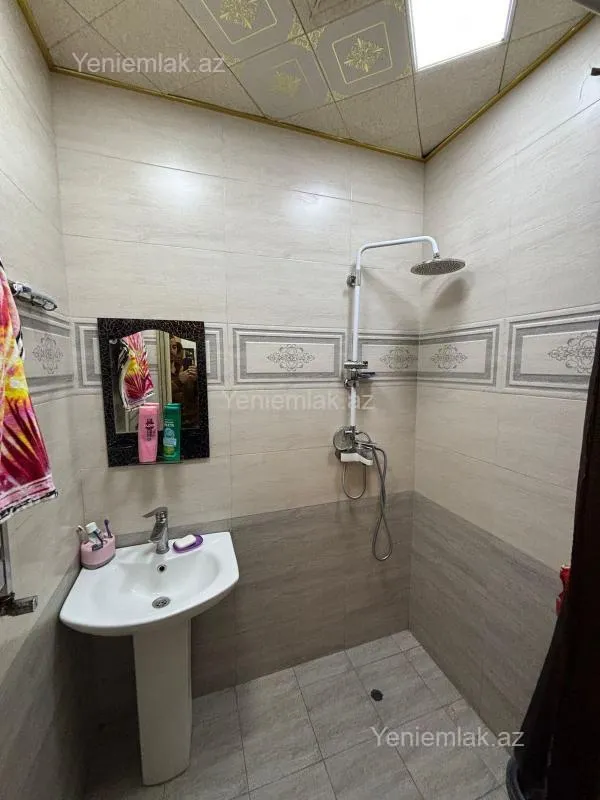 Satılır 3 otaqlı yeni tikili 71 m²