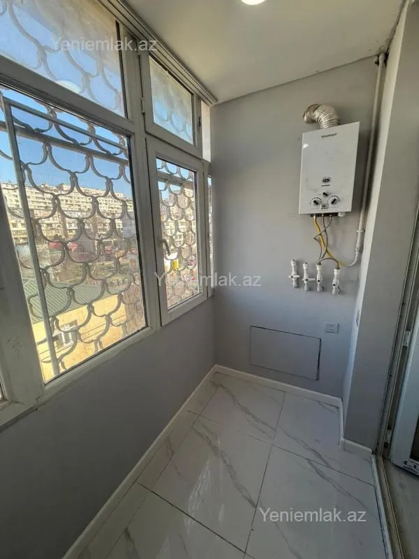 Satılır 3 otaqlı köhnə tikili 85 m²